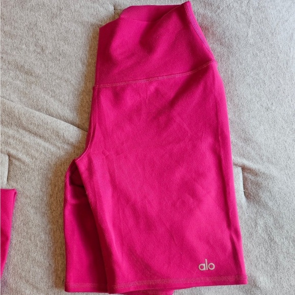 All Yoga Hot Pink Biker Shorts - Picture 2 of 2